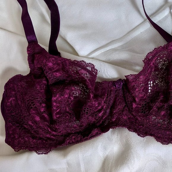 Victoria's Secret Plum Lace Underwire Bra 36B - Picture 3 of 6